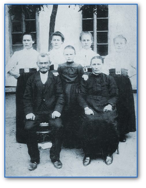Familie Friedrich Sass etwa 1912